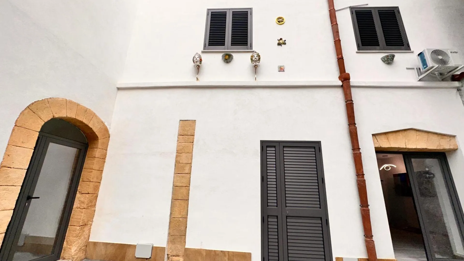 Centro-Archimede Rooms Castelvetrano Italia