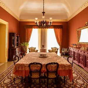 Palazzo Al Carmine Dimora Storica Affittacamere
